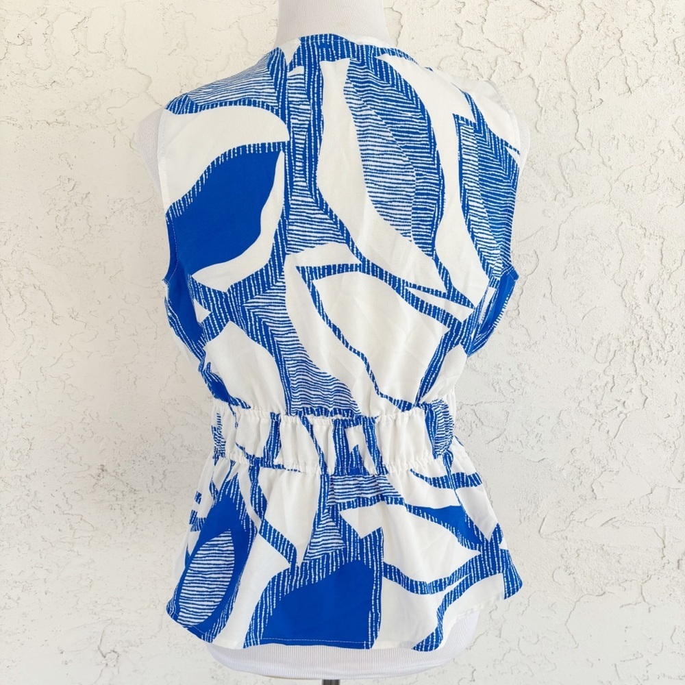Nine West Blouse Size M Blue White Abstract Print V-Neck Peplum Sleeveless Top - Picture 5 of 11